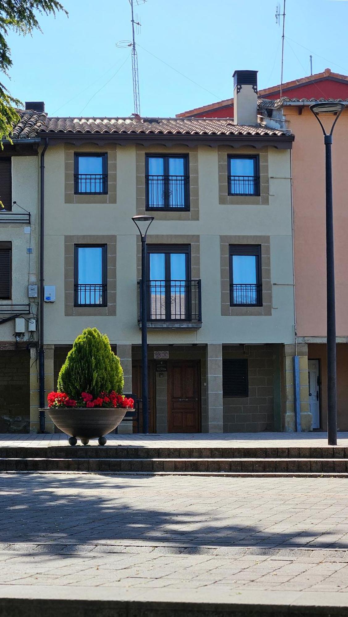 Apartamentos La Florida Casalarreina Zewnętrze zdjęcie